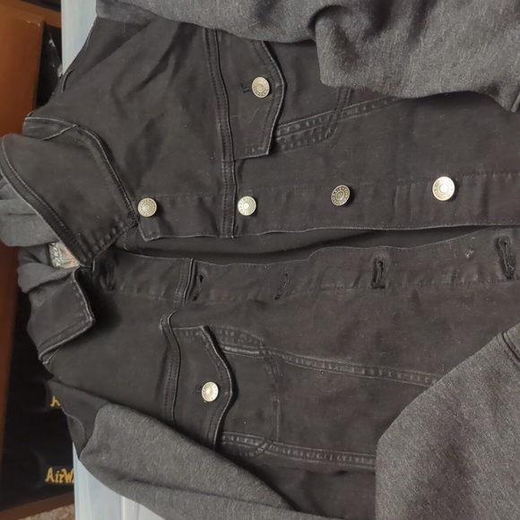 Denim Trucker Jacket, Vintage Black - Picture 9 of 10